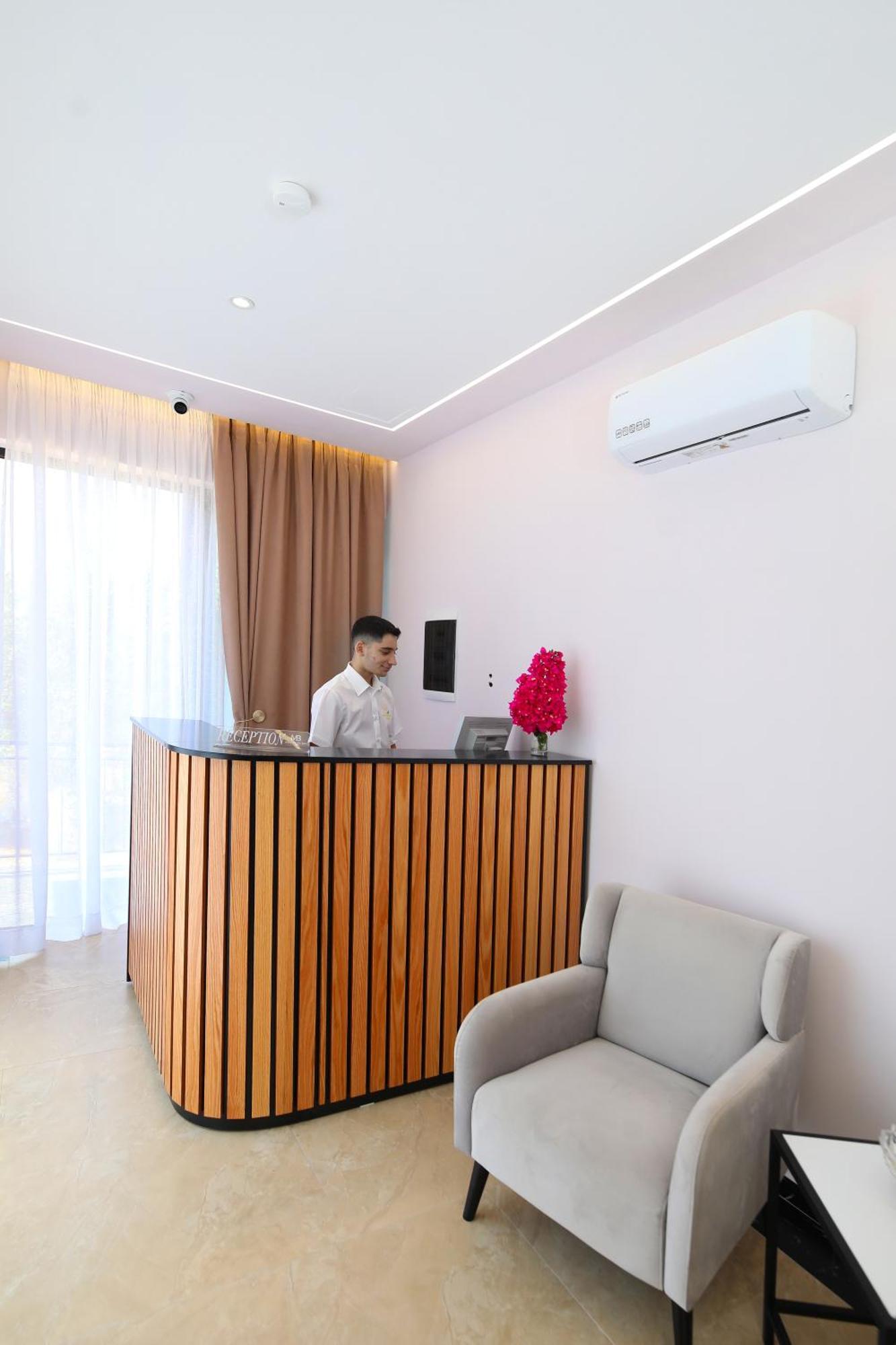 Hotel Mezzanine Bay Himarë Exteriér fotografie
