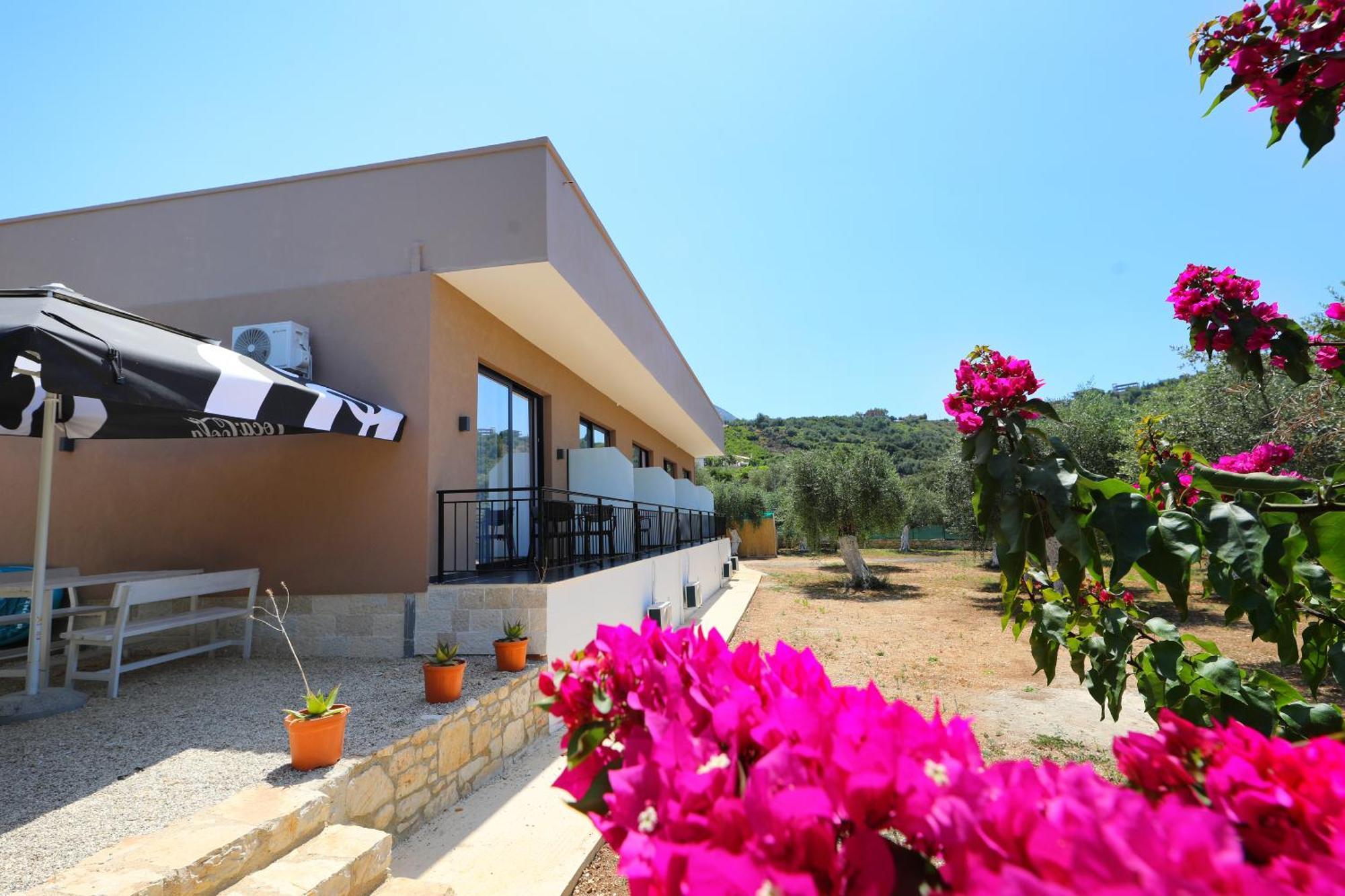 Hotel Mezzanine Bay Himarë Exteriér fotografie