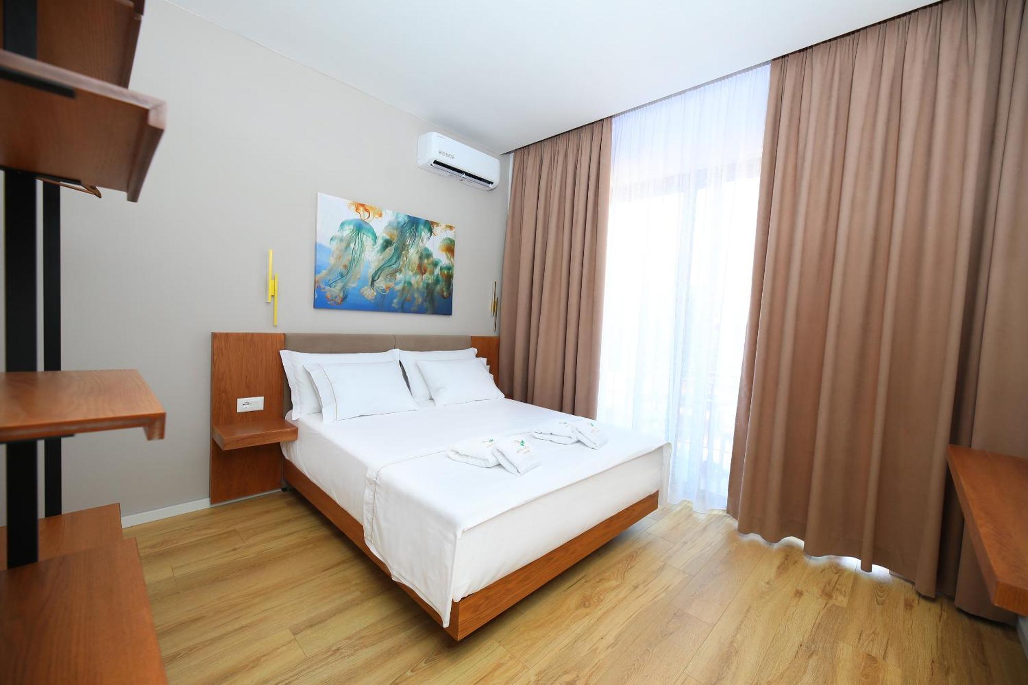 Hotel Mezzanine Bay Himarë Exteriér fotografie