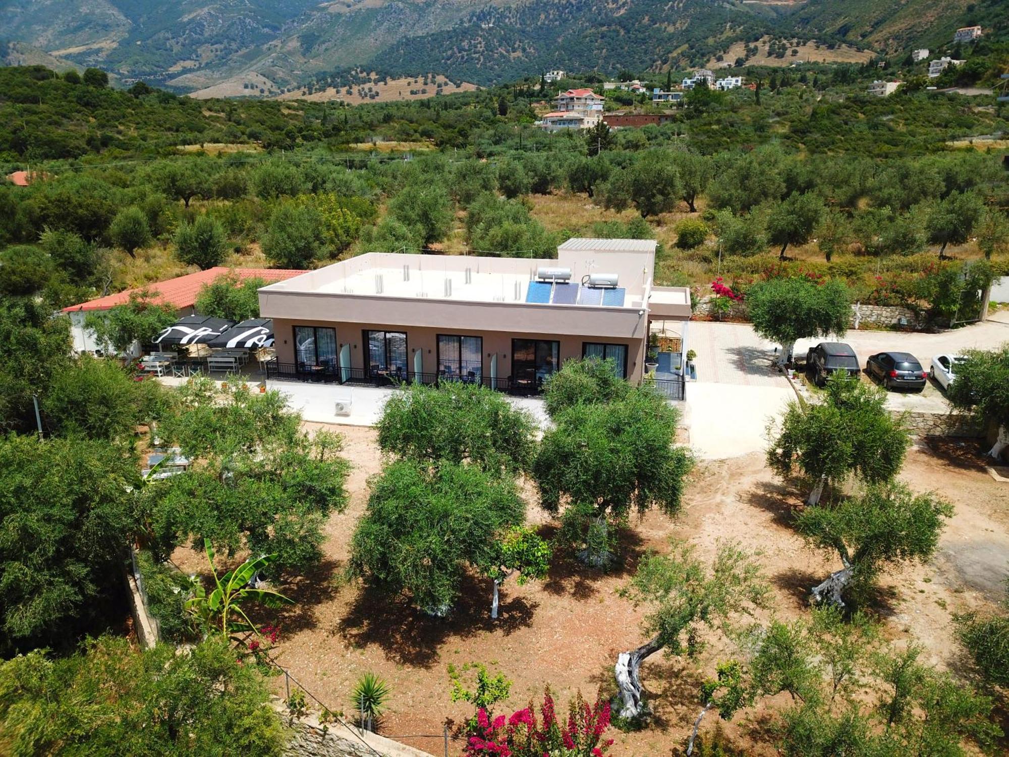 Hotel Mezzanine Bay Himarë Exteriér fotografie